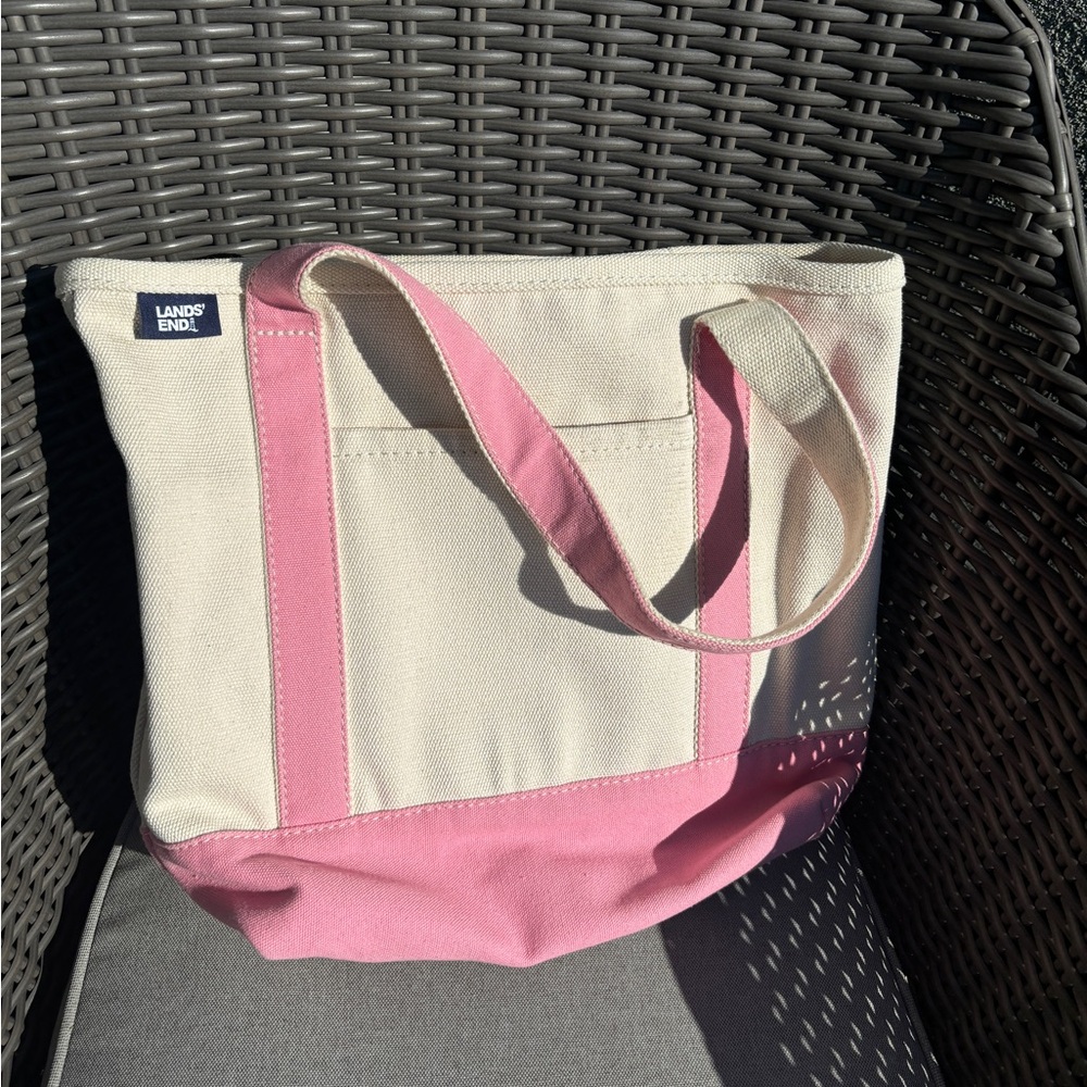 Lands’ End Canvas Tote Bag with Pink Details. Very lightly used.